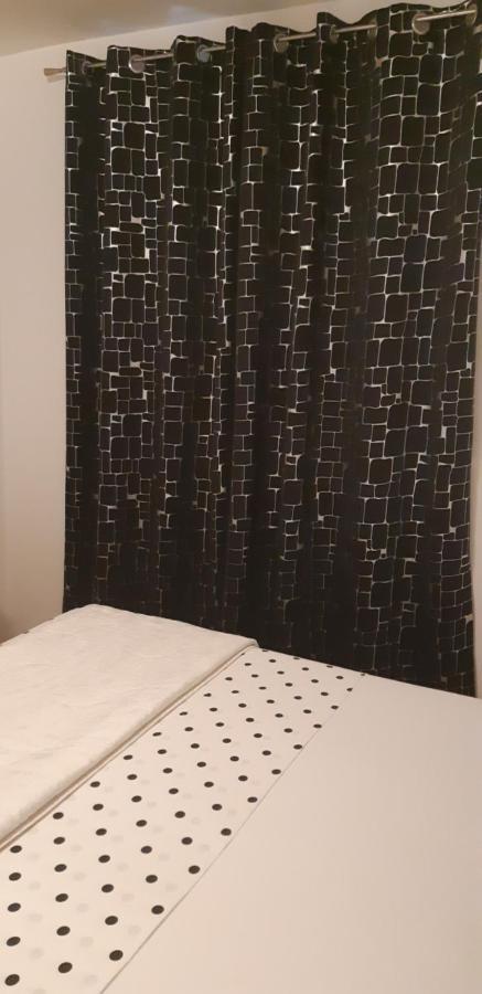 Apartman Dominik Makarska Buitenkant foto