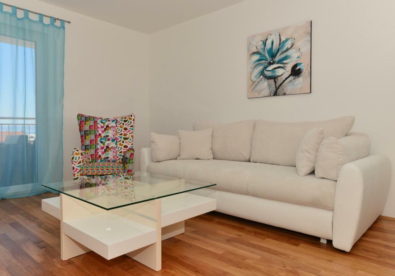 Apartman Dominik Makarska Buitenkant foto