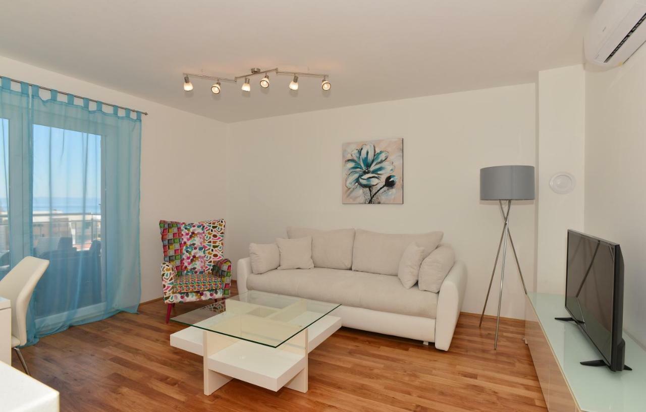 Apartman Dominik Makarska Buitenkant foto