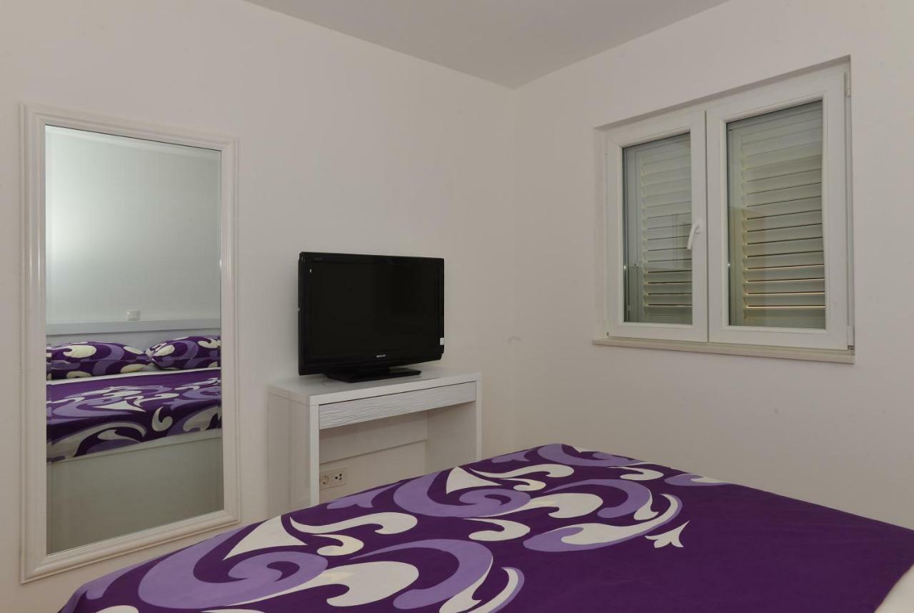 Apartman Dominik Makarska Buitenkant foto